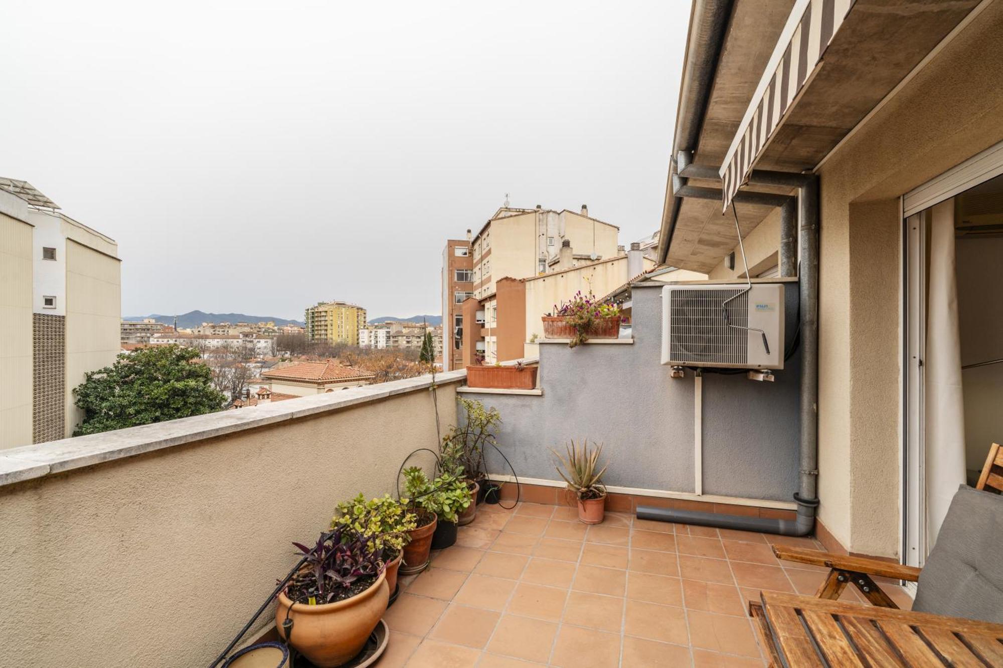 Apartamento Con Dos Grandes Terrazas En Girona Eksteriør billede