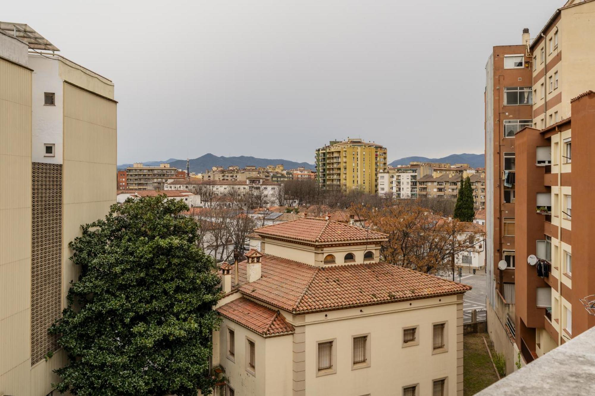 Apartamento Con Dos Grandes Terrazas En Girona Eksteriør billede